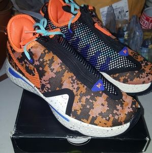 NIKE MEN'S Pg 4 Digi Camo (broken zipper)